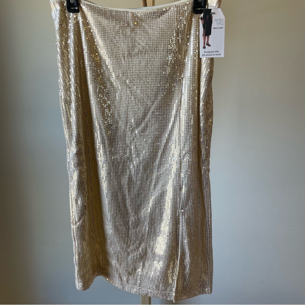 Time and Tru‎ Sequin Skirt Women's Small